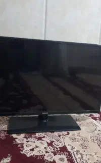 تلوزیون ۳۲ کارکرده سالم