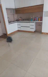 نظافت چی هستم جوان کاری با تجربه