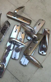 قفل و دستگیره درب