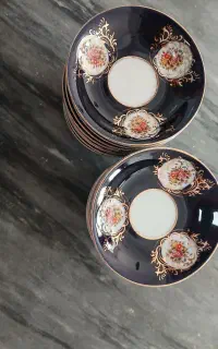 نعلبکی آبی