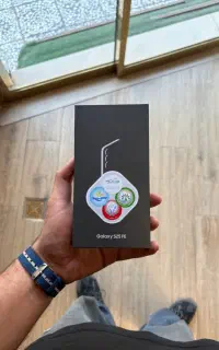 فروش فوری /مشکی Galaxy S25 Fe /زیر قیمت بازار