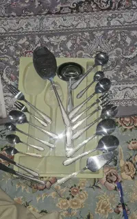 سرویس قاشق چنگان