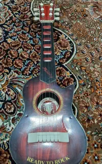 گیتار اسباب بازی