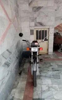 هندا ۱۲۵ مدل 85 پیشرو