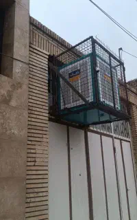 جوشکاری سیار*خرده کاری*نبشی نما*پله*سقف کاذب