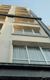 کریمی / 90 متر دو خواب / معبر 12 متری
