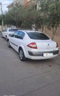 مگان 2014 بی رنگ