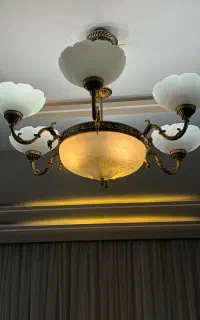 لوستر ۶ حباب