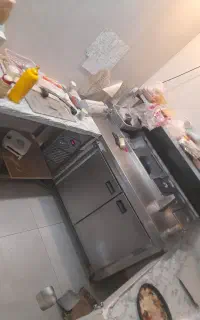 فروش فست فود