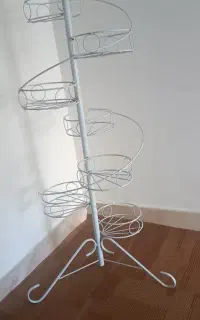 استند گل فلزی