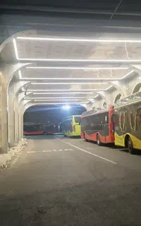 برقکار، نورپردازی نما،تخصصی لاینر