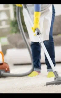 خدمتکار منزل هستم اقا