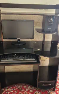 میز  کامپیوتر ام دی اف