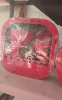 باکس قرمز خرسی