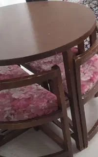 میز نهار خوری چهارنفره کم جا