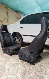 صندلی خودرو