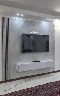 اجرای انواع تیوی وال و آینه و قرنیز