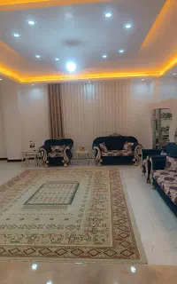 مبل هفت نفره،میز عسلی چهار تا،میز تلویزیون