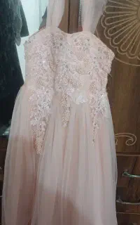پیراهن دخترانه در حد نو سالم