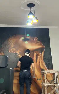 نصاب کاغذ دیواری و نصب پوستر
