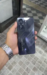 Poco x7 pro در حد اکبند