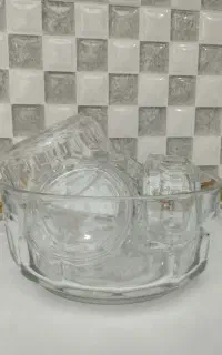 یه سری ظرف بدون استفاده