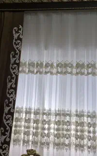 ۵ عدد پرده  به عرض ۲ متر