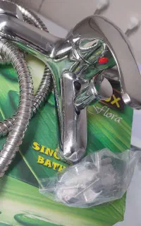 شیر حمام با علمکش