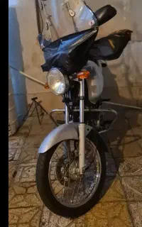 پولسار ۸۳ تک شمع