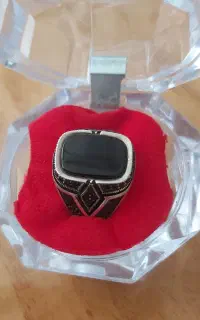 انگشتر زیبا