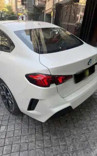 بی ام و ۲۲۵i