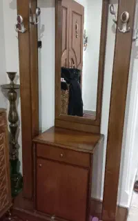 جالباسی و جاکفشی چوبی