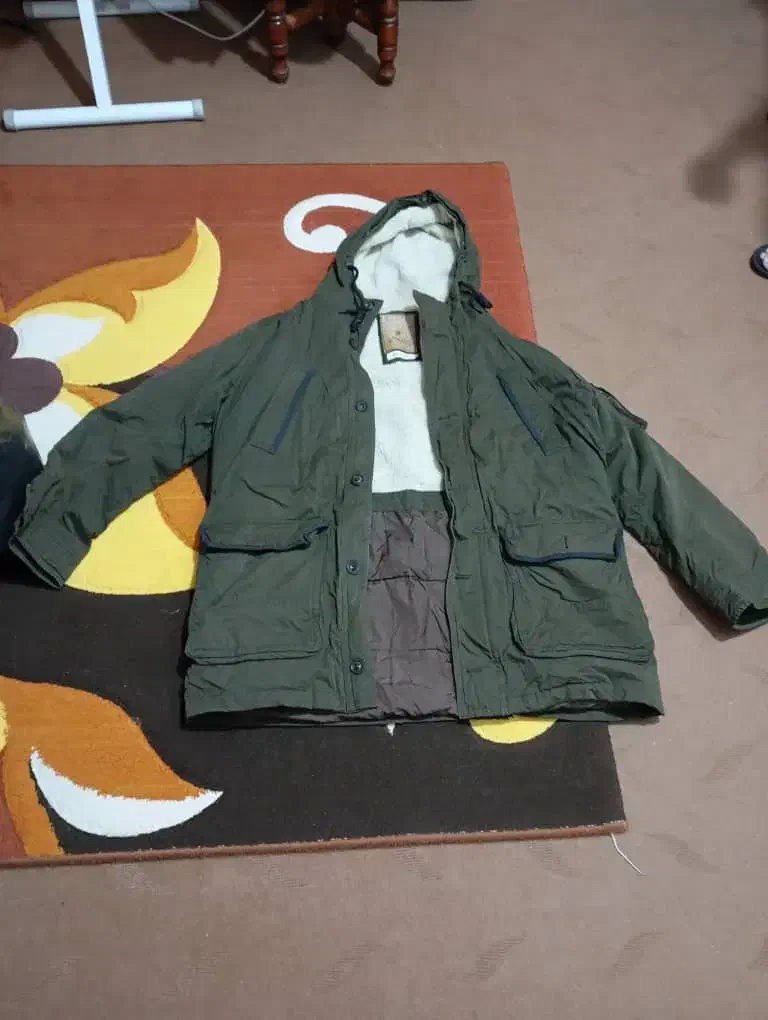 کاپشن امریکایی|لباس|مسجد سلیمان, |دیوار