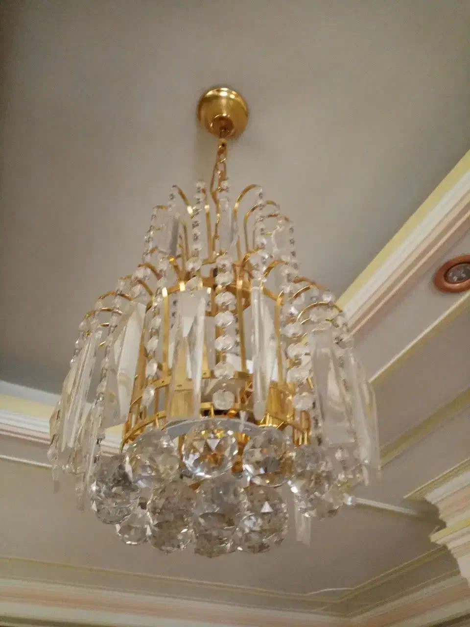 لوستر ۱۵۰۰تومن|لوستر و چراغ آویز|اسلامشهر, مظفریه|دیوار