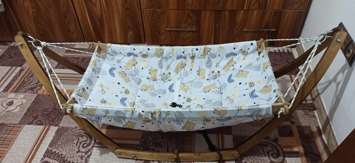 ننو گهواره سنتی چوبی|اسباب و اثاث بچه|املش, |دیوار