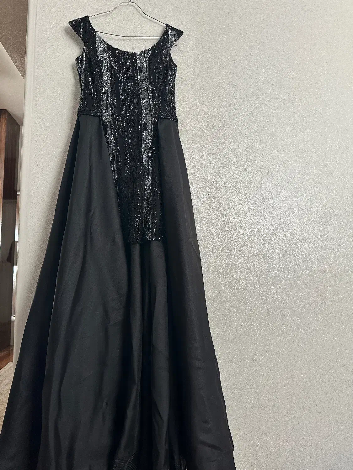 کرایه لباس مجلسی|لباس|شاهین‌شهر, عطار|دیوار