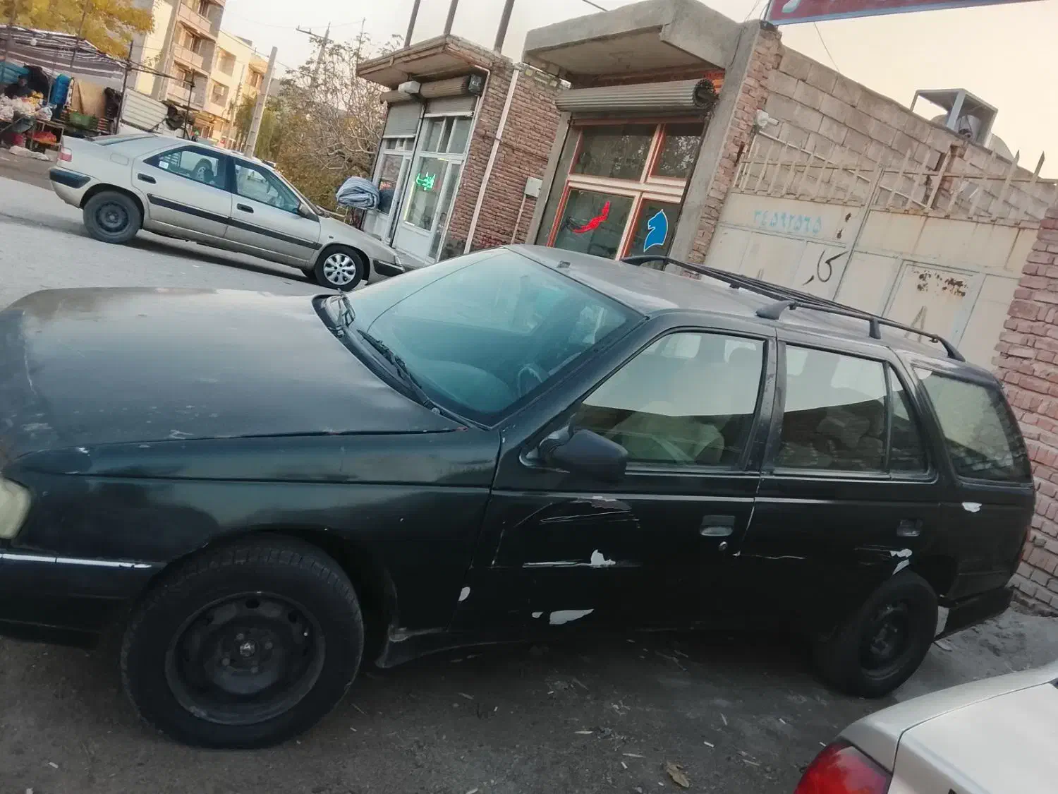 پژو ۲۰۰۰ ا ستیشن|خودرو کلاسیک|آذرشهر, |دیوار