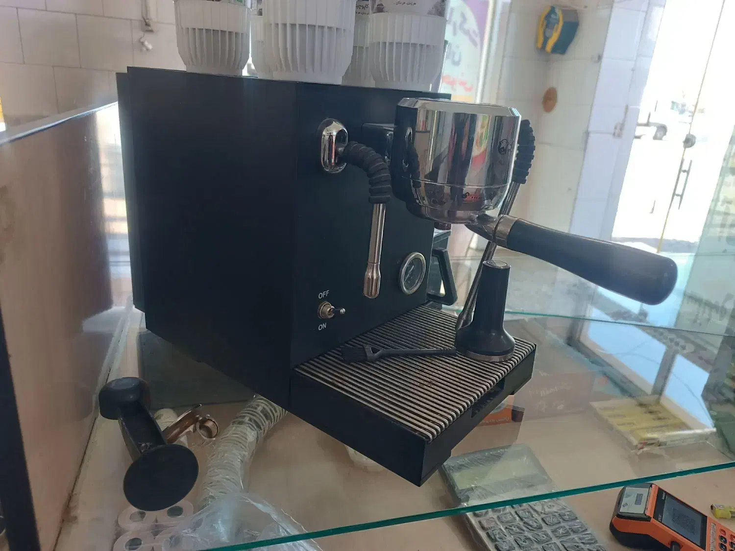 قهوه ساز نیمه صنعتی همراه آسیاب تمیزخشک|سماور، چای‌ساز، قهوه‌ساز|بیرجند, |دیوار