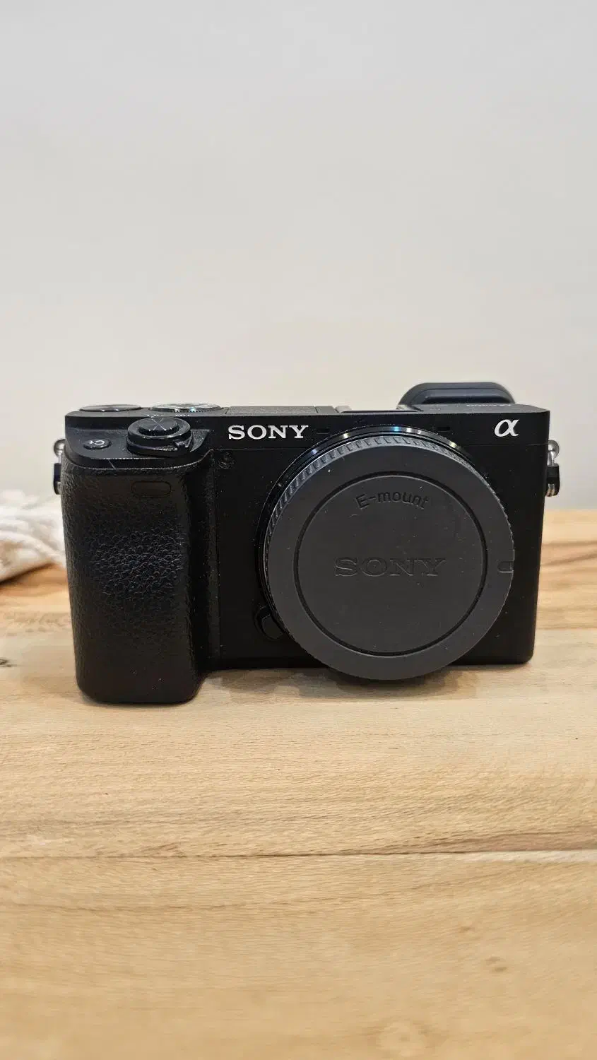 دوربین a6400 با لنز سیگما ۳۰ و سیگما ۱۶|دوربین عکاسی و فیلم‌برداری|تهران, دهکده المپیک|دیوار