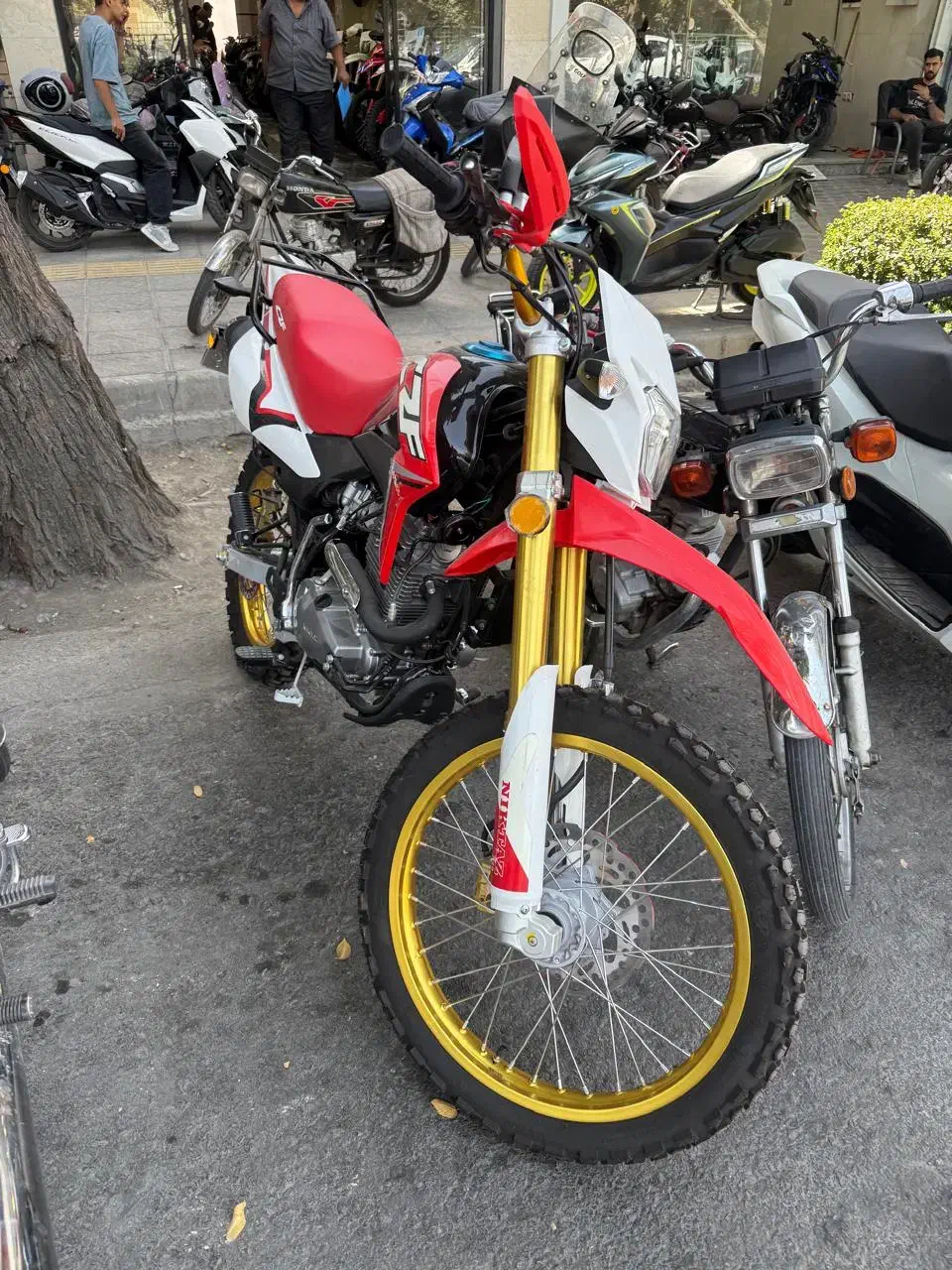 فروش موتور مدل نیکتاز ۱۴۰۴|موتورسیکلت|خمینی‌شهر, |دیوار