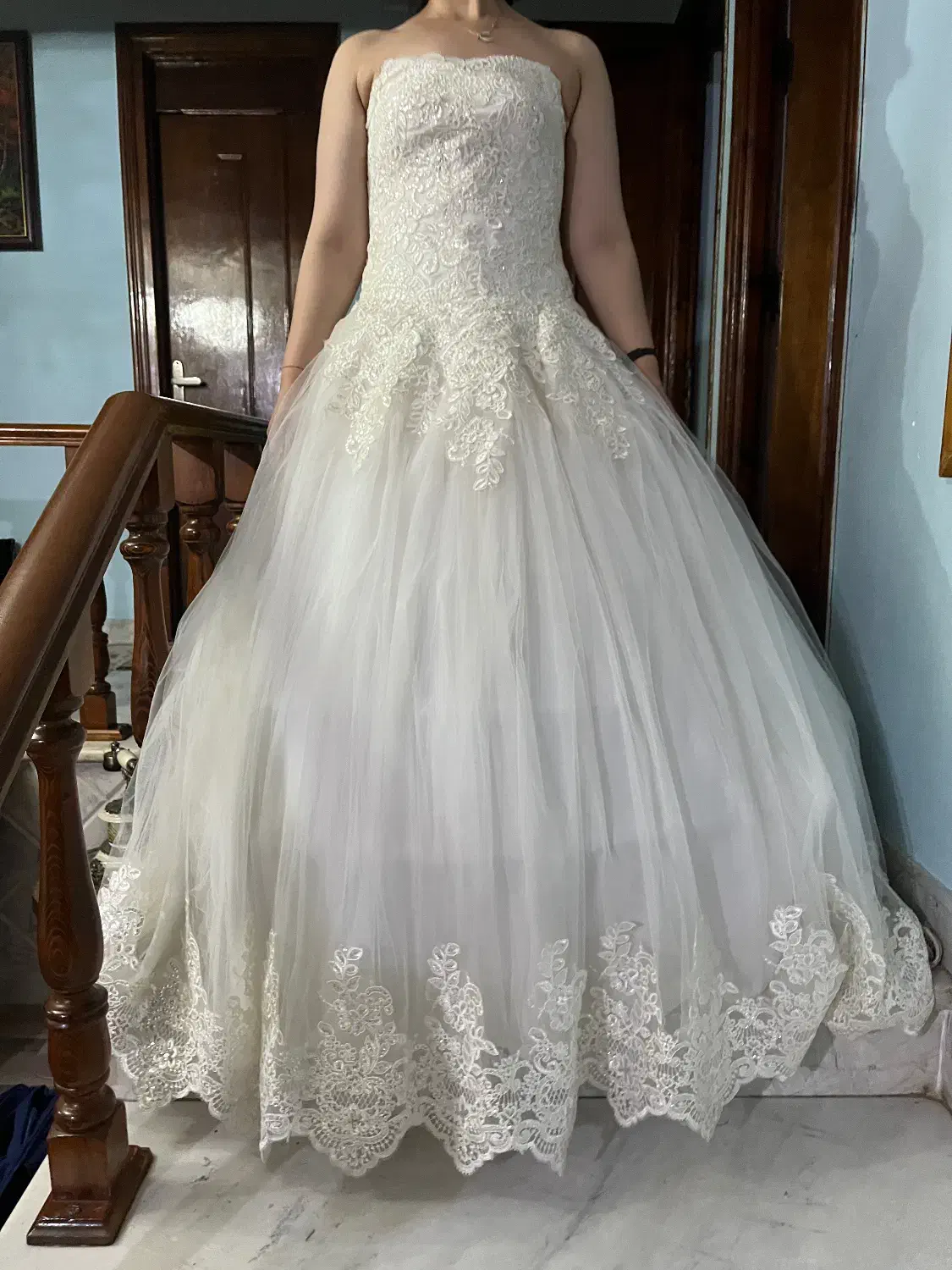 لباس عروس|لباس|گرگان, |دیوار