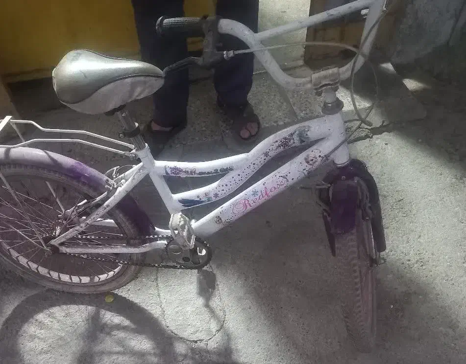 دوچرخه دخترانه سایز ۲۰|دوچرخه، اسکیت، اسکوتر|فولادشهر, B6|دیوار