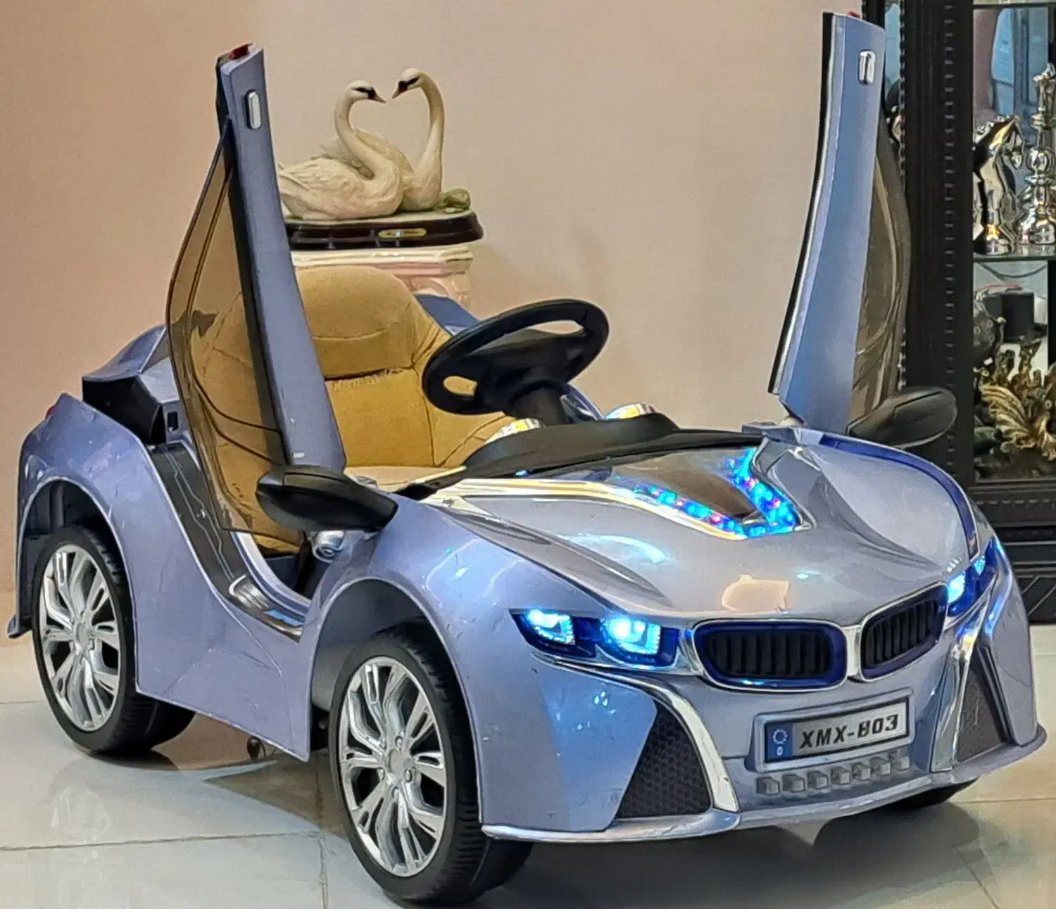 ماشین شارژی بی ام وه ۳ موتوره باطری شارژر نو آکبند|اسباب‌بازی بچه|تهران, جوادیه|دیوار