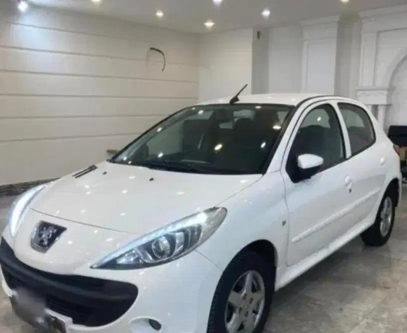 207 مدل ۹۸|خودرو سواری و وانت|شیراز, گلدشت معالی‌آباد|دیوار