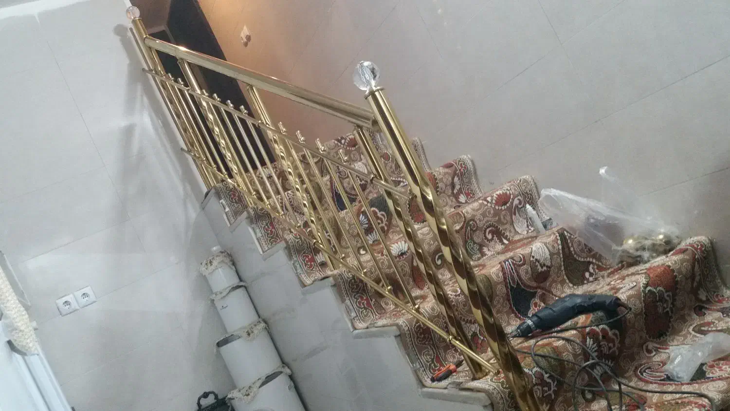 نرده استیل|خدمات پیشه و مهارت|کبودرآهنگ, |دیوار