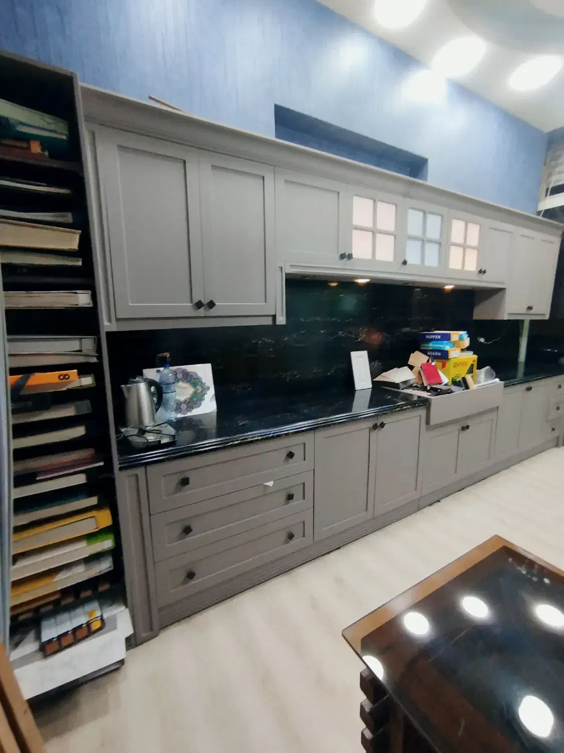 کابینت نئوکلاسیک|مصالح و تجهیزات ساختمان|پیشوا, |دیوار