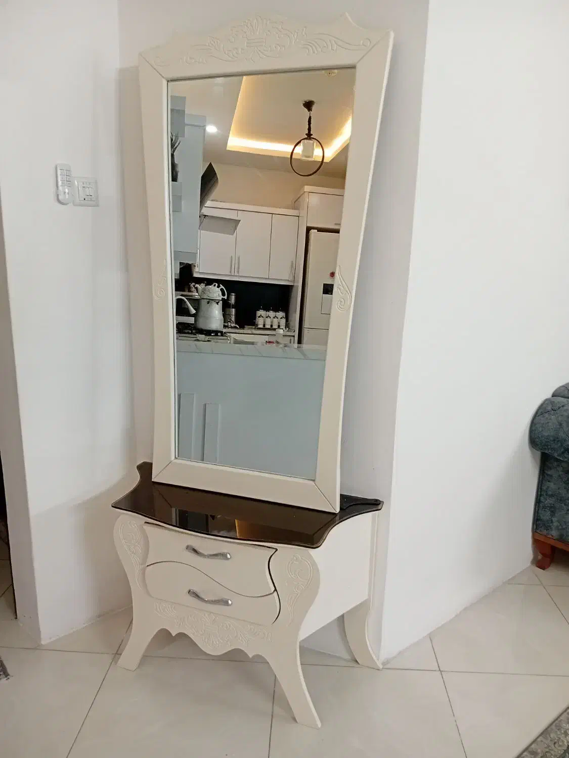 اینه|بوفه، ویترین، کنسول|گلبهار, شهر جدید گلبهار|دیوار