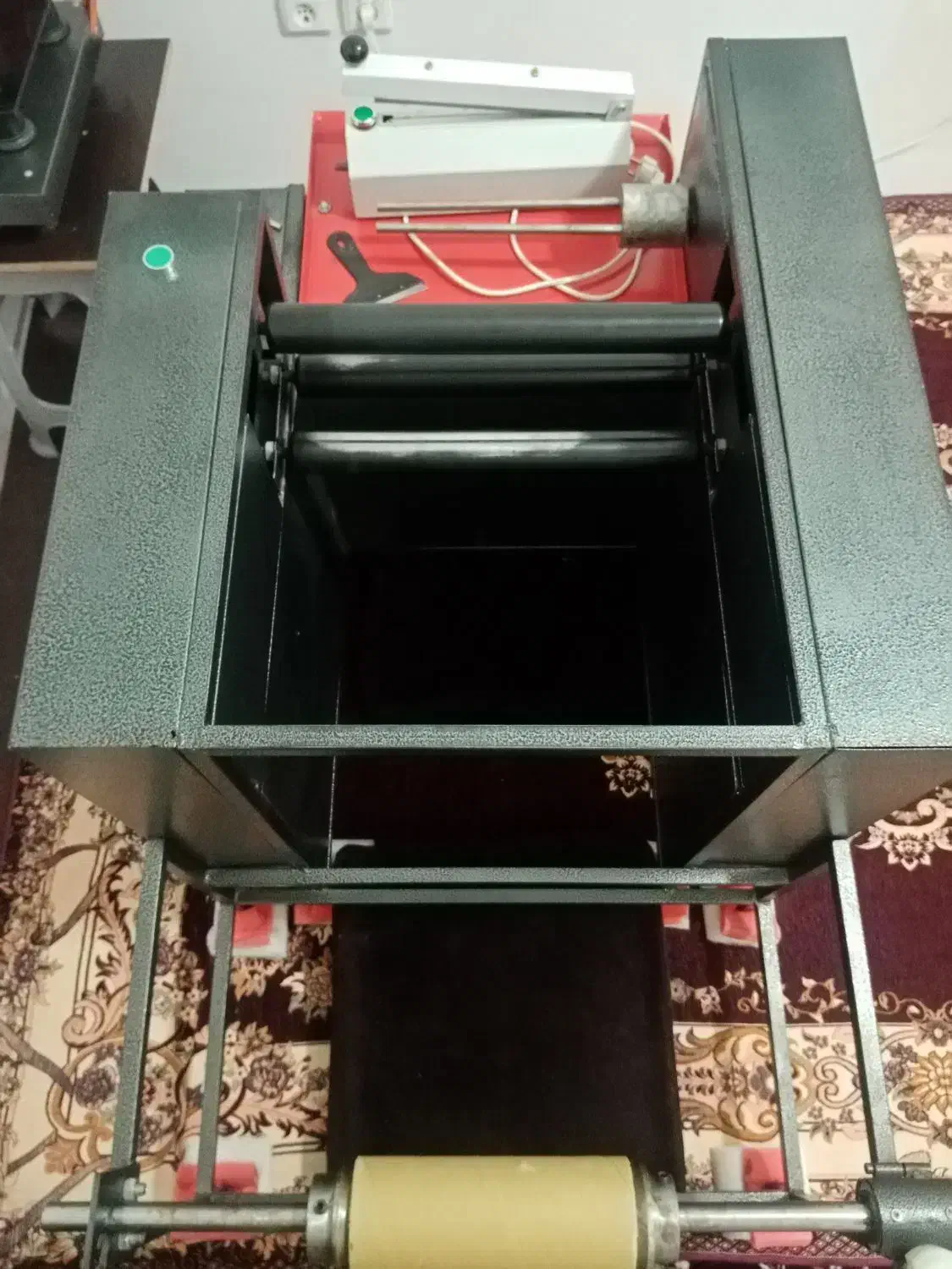 دستگاه رول کن سه کاره به همراه دستگاه پرس|ماشین‌آلات صنعتی|کرمانشاه, |دیوار