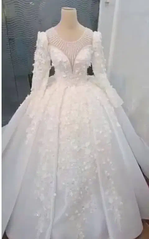 فروش انواع لباس عروس سفید رنگی نامزدی محضری بچگانه|لباس|شیروان (خراسان), |دیوار