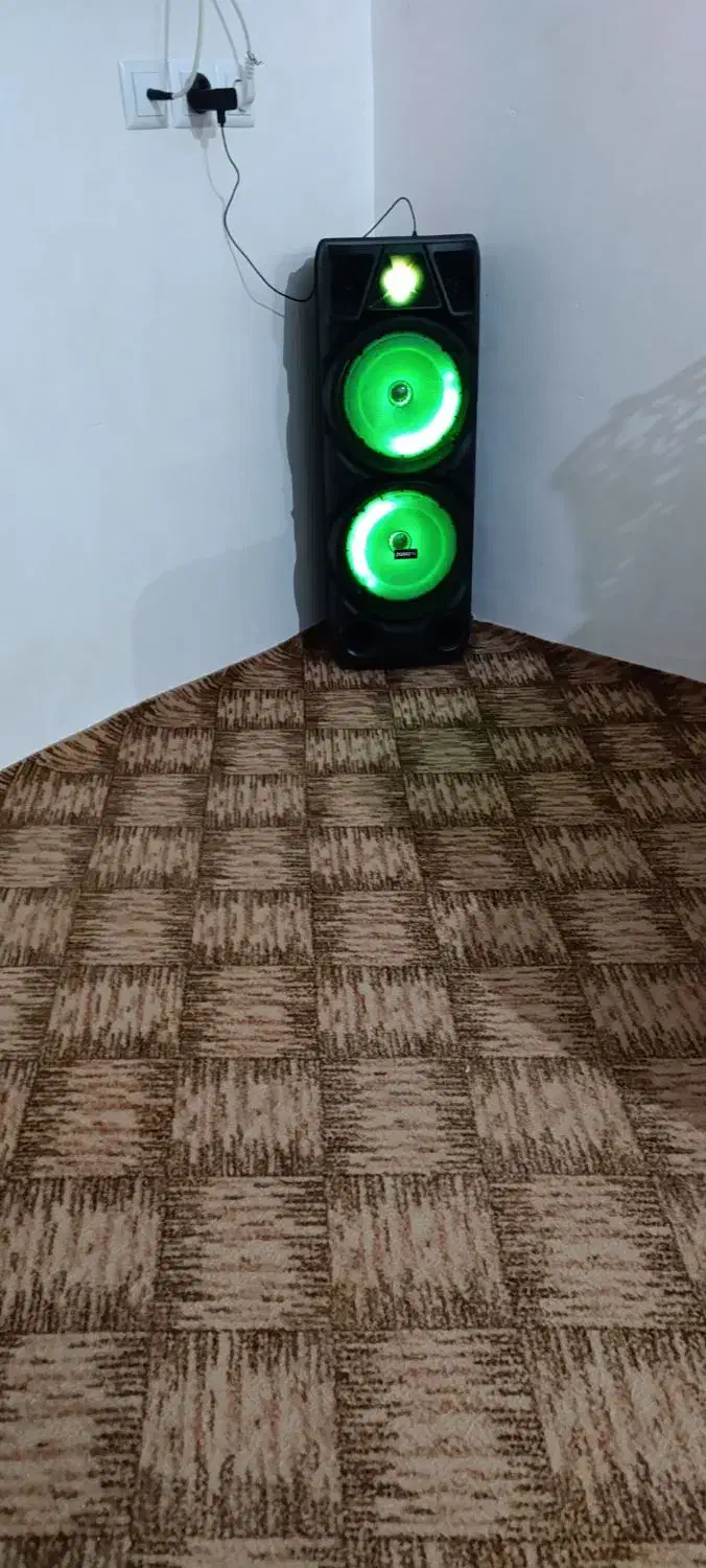 یه اسپیکر خوب  عالی|سیستم صوتی خانگی|زنجان, |دیوار